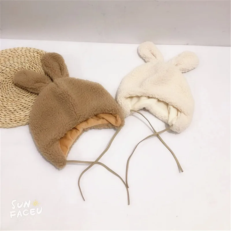 Kinder-Mütze mit Ohrenschutz und 3D-Motiv – Bild 5
